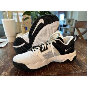 Nike Men’s Giannis Immortality 3 Basketball Shoes